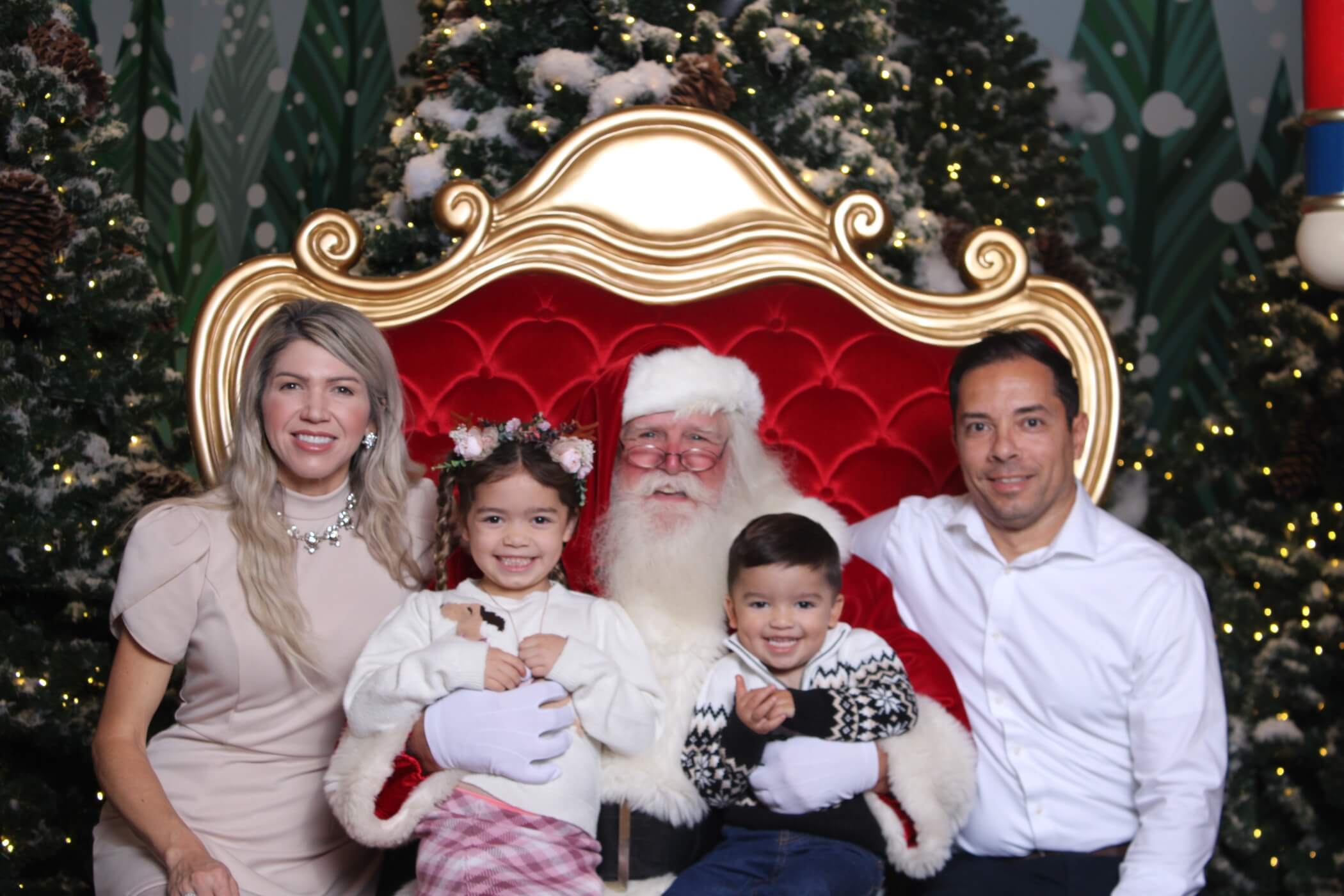 Heidi Faust with her family during a holiday photo with Santa.